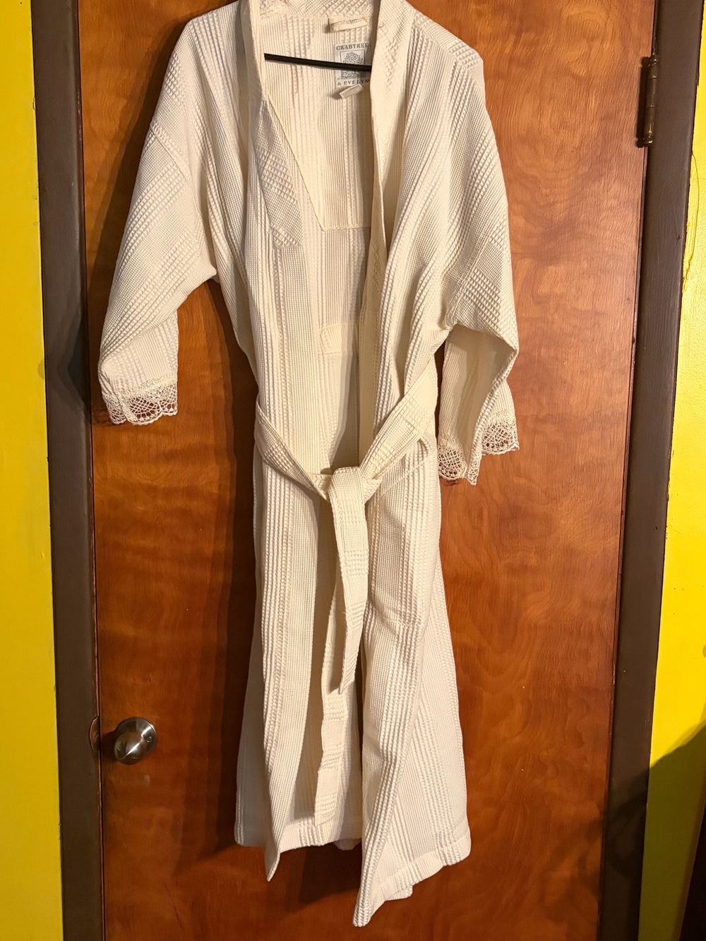 VTG Crabtree & Evelyn Robe Women M/L Cream 100% Cotton Belted Long